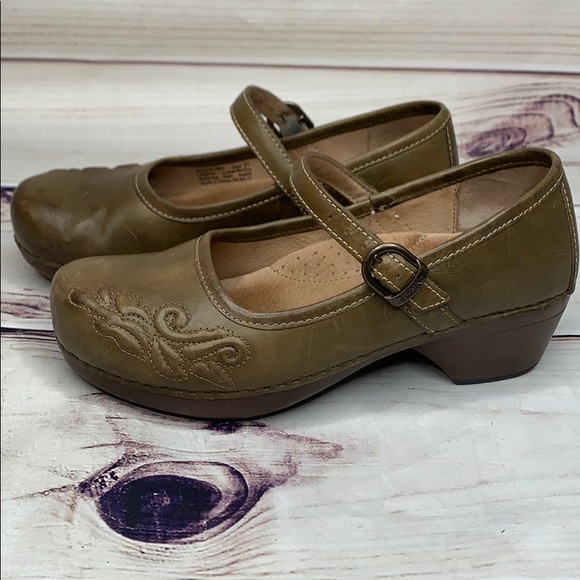 Dansko Shoes Dansko Olive Green Savanna Mary Jane Dansko Shoes Dansko Olive Green Savanna Mary Jane